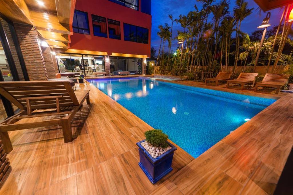 Thongtara House Boutique Srinakarin Hotel Bangkok Luaran gambar