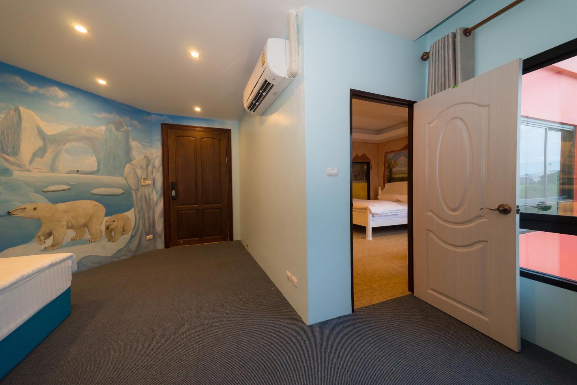 Thongtara House Boutique Srinakarin Hotel Bangkok Bilik gambar