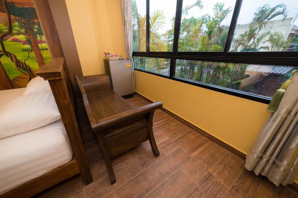 Thongtara House Boutique Srinakarin Hotel Bangkok Bilik gambar